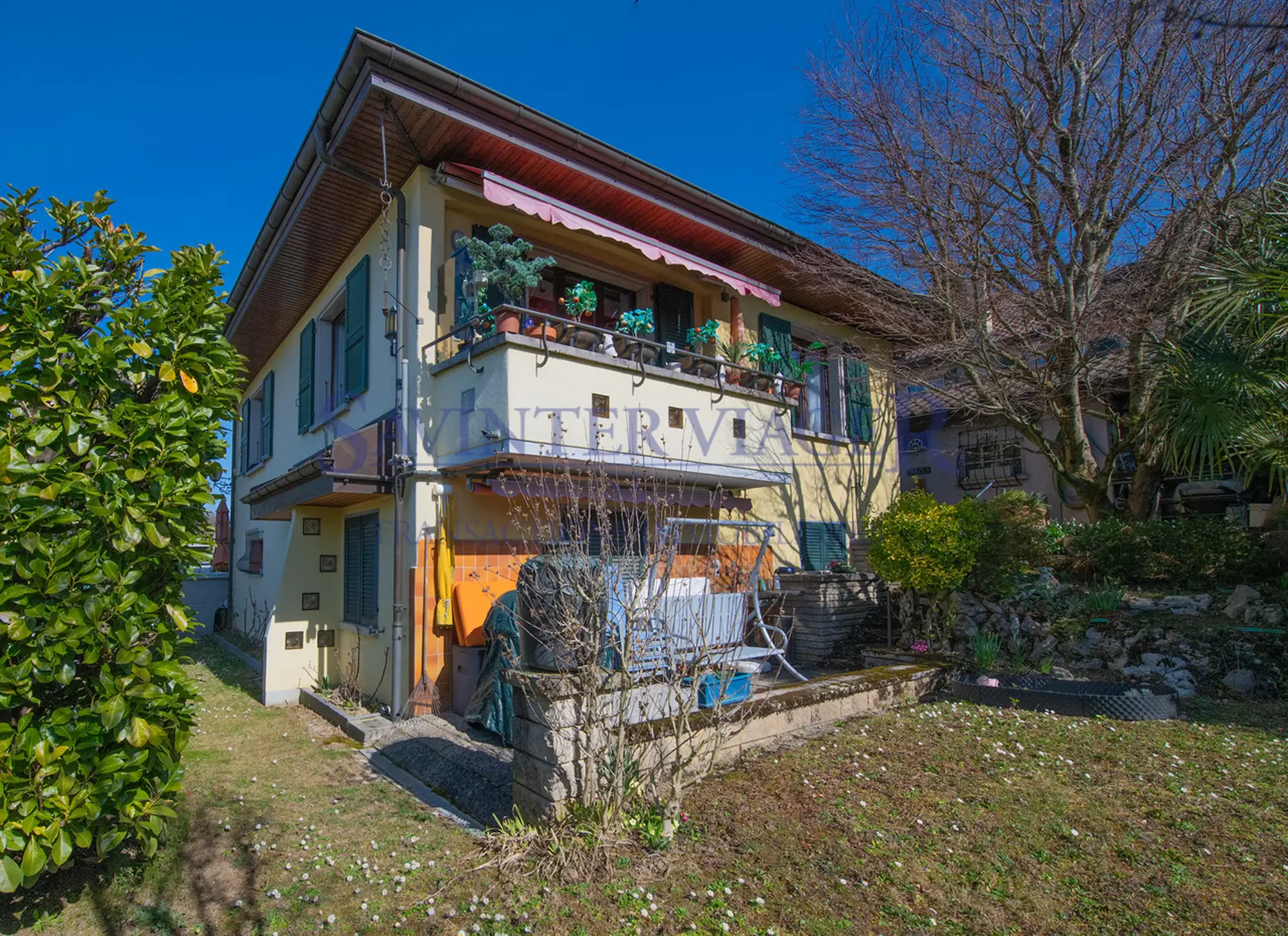 Ecublens - Charmante villa avec vue lac