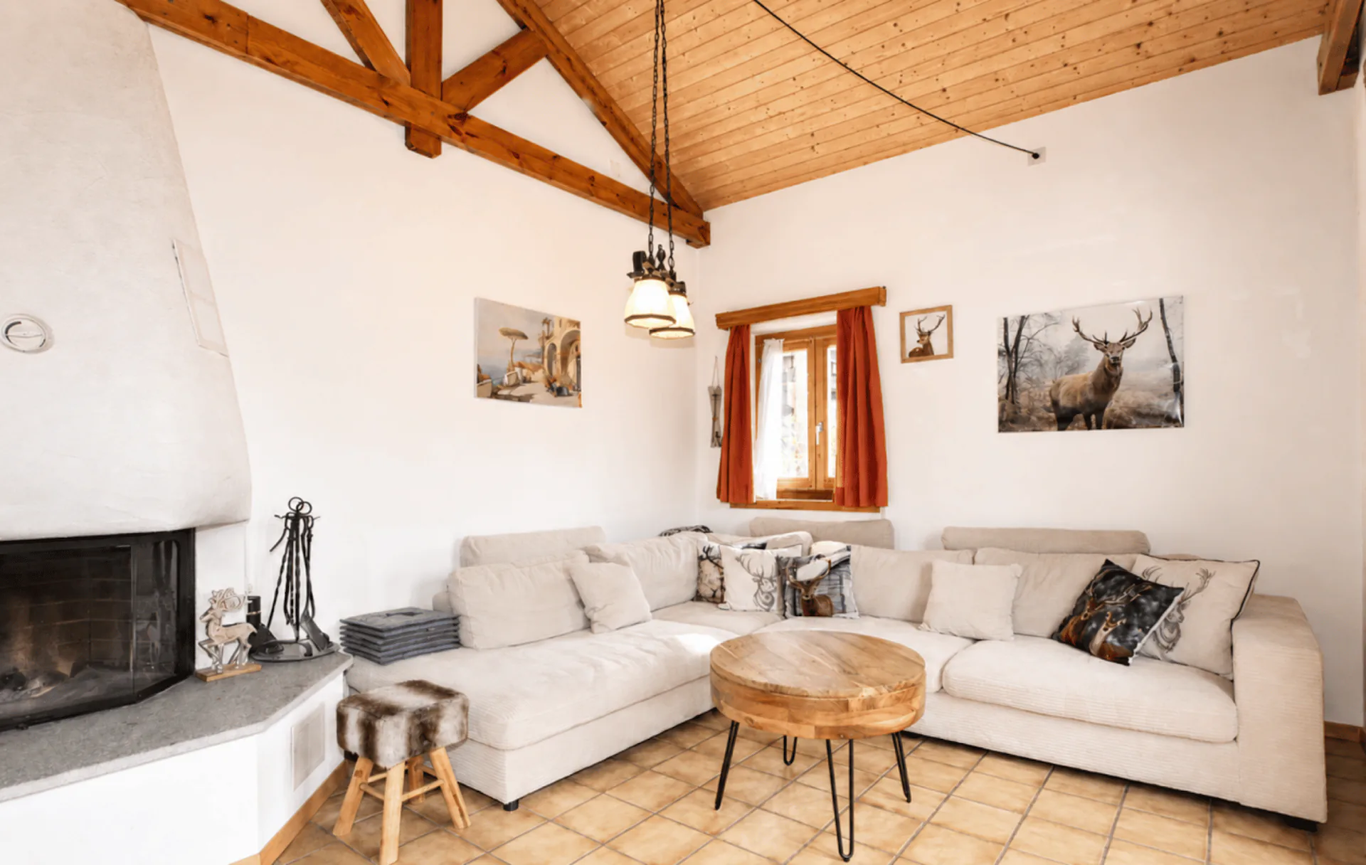 Half-house in a privileged location