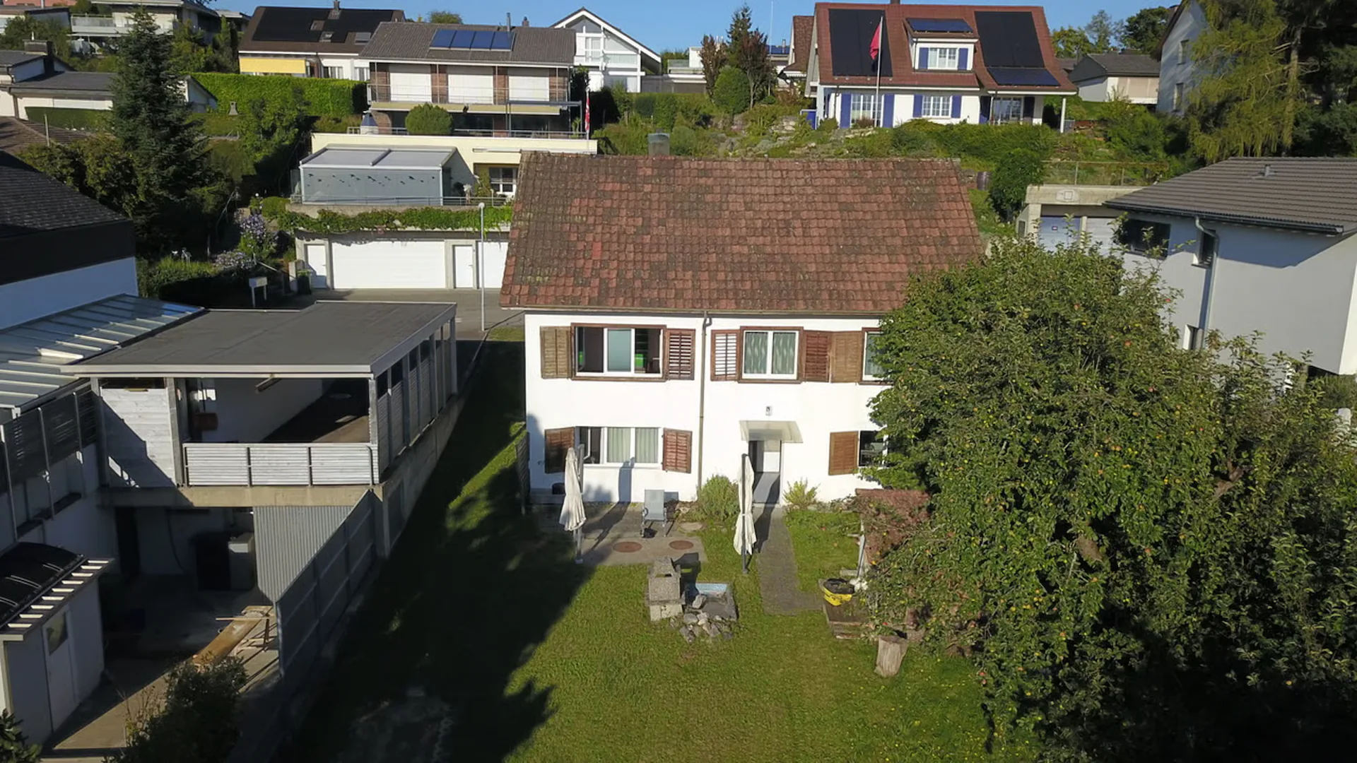 Maison unifamiliale avec grande réserve de terrain constructible