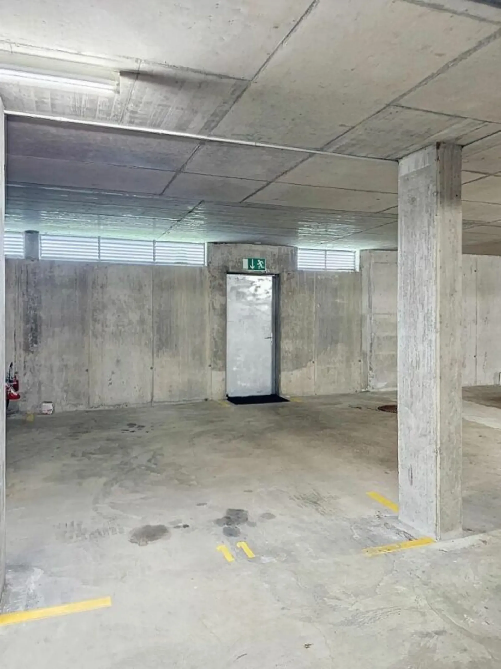 Unterirdischer Parkplatz in Montreux