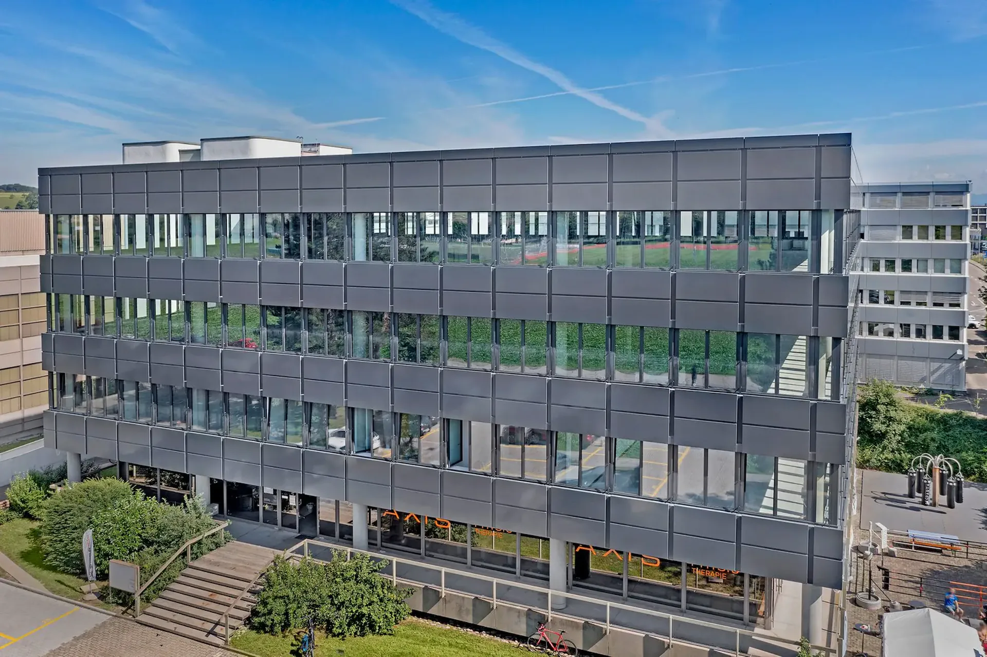 Moderne Büro- und Gewerbeflächen - 500 m² im P201 in Aesch BL