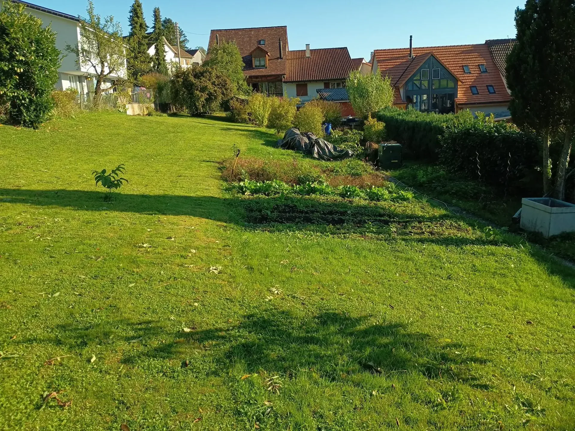 Two semi-detached properties with 1314 m2 plot in the core and agricultural zone