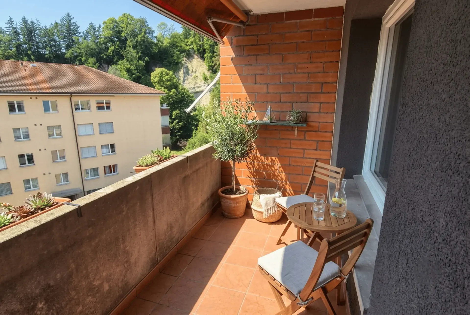 Charming 2.5-room apartment with balcony – top floor by the Areuse river