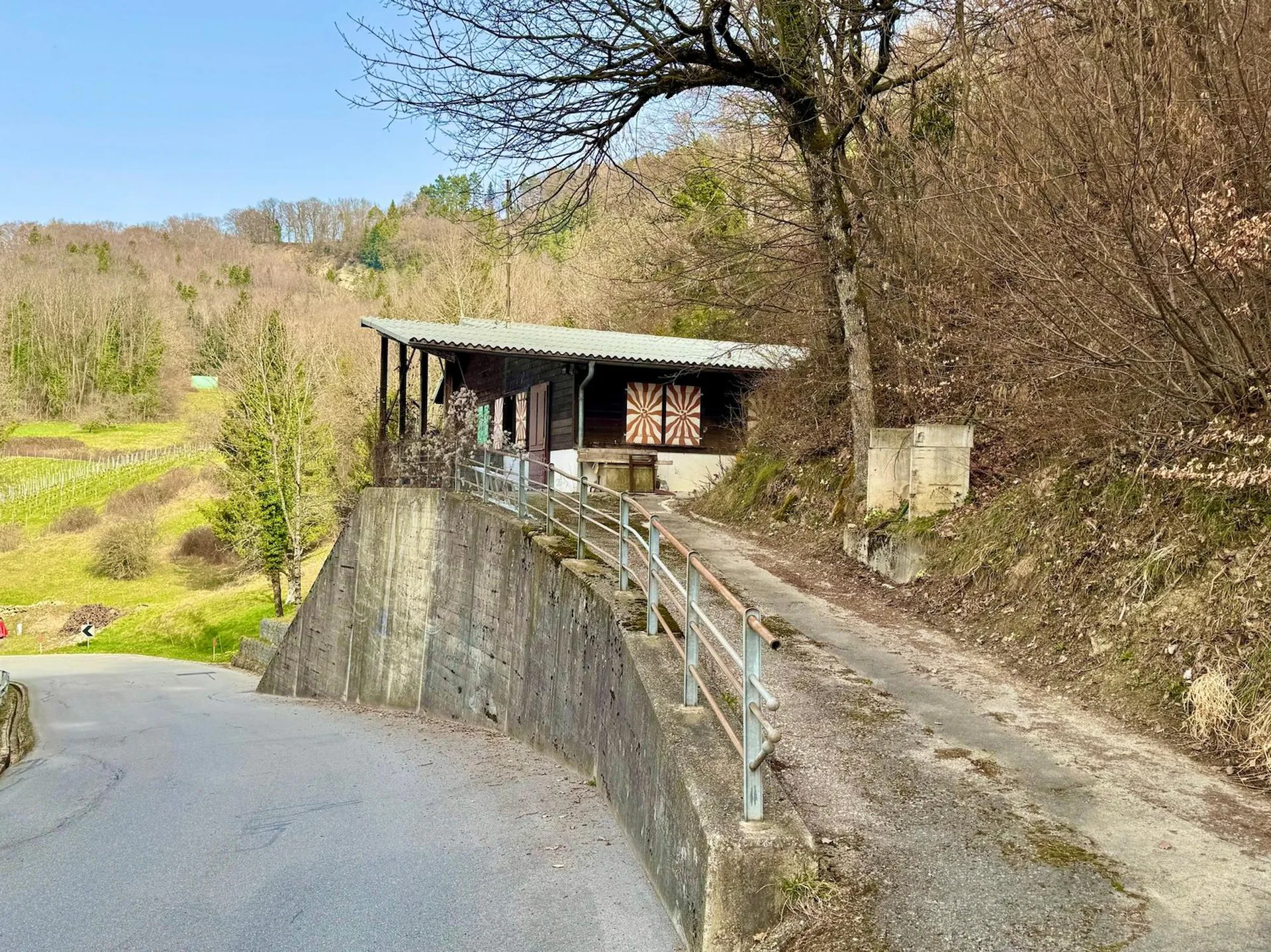 Locale ricreativo di 2 pezzi a Puidoux