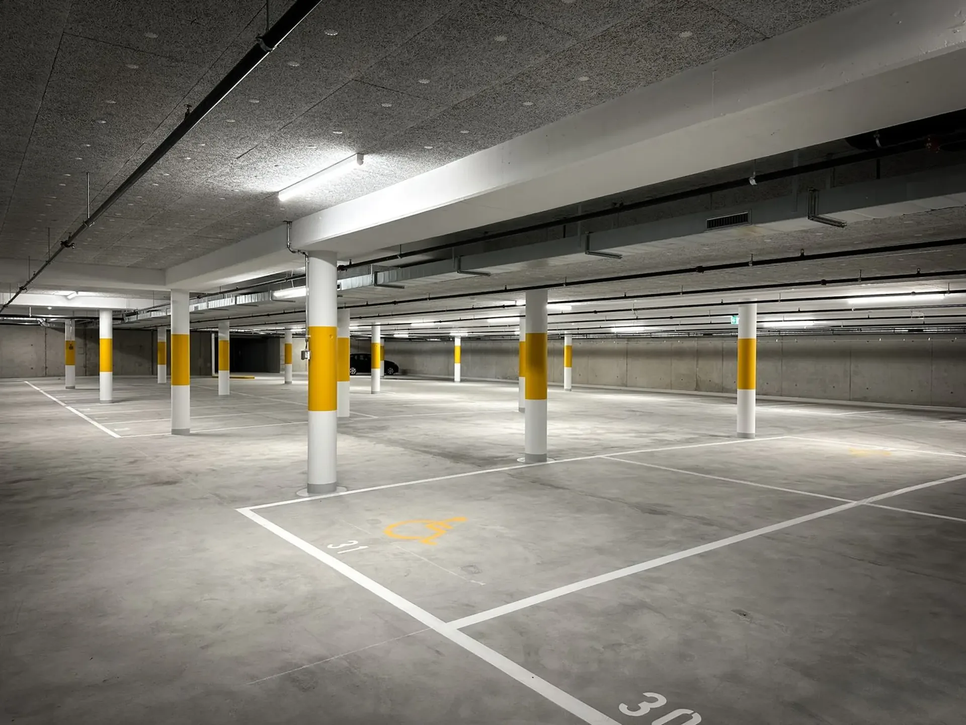 Parkplatz in Einstellhalle zu vermieten