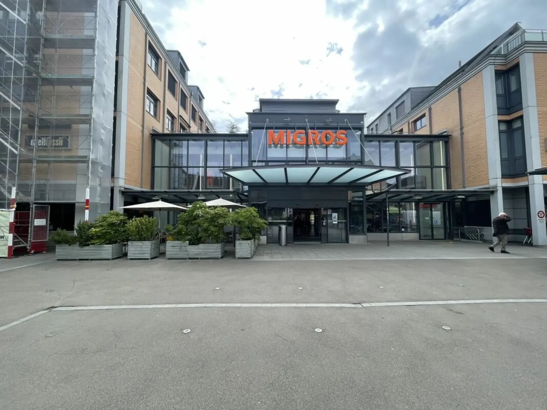 Attractive restaurant or commercial space with outdoor terrace in central location in Weinfelden