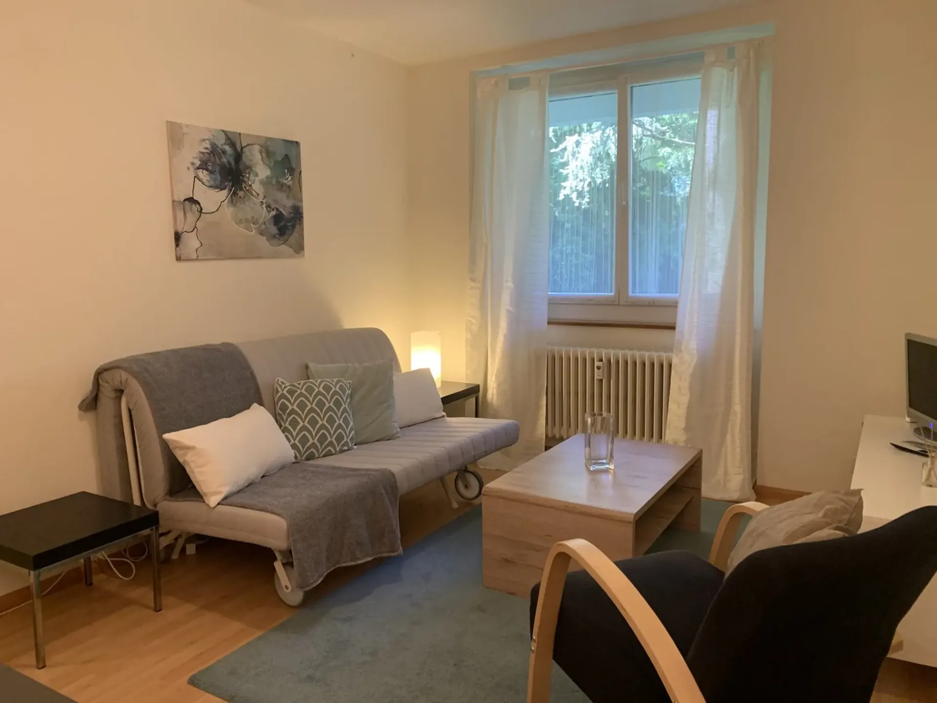 Live urban - central location off Aeschenplatz