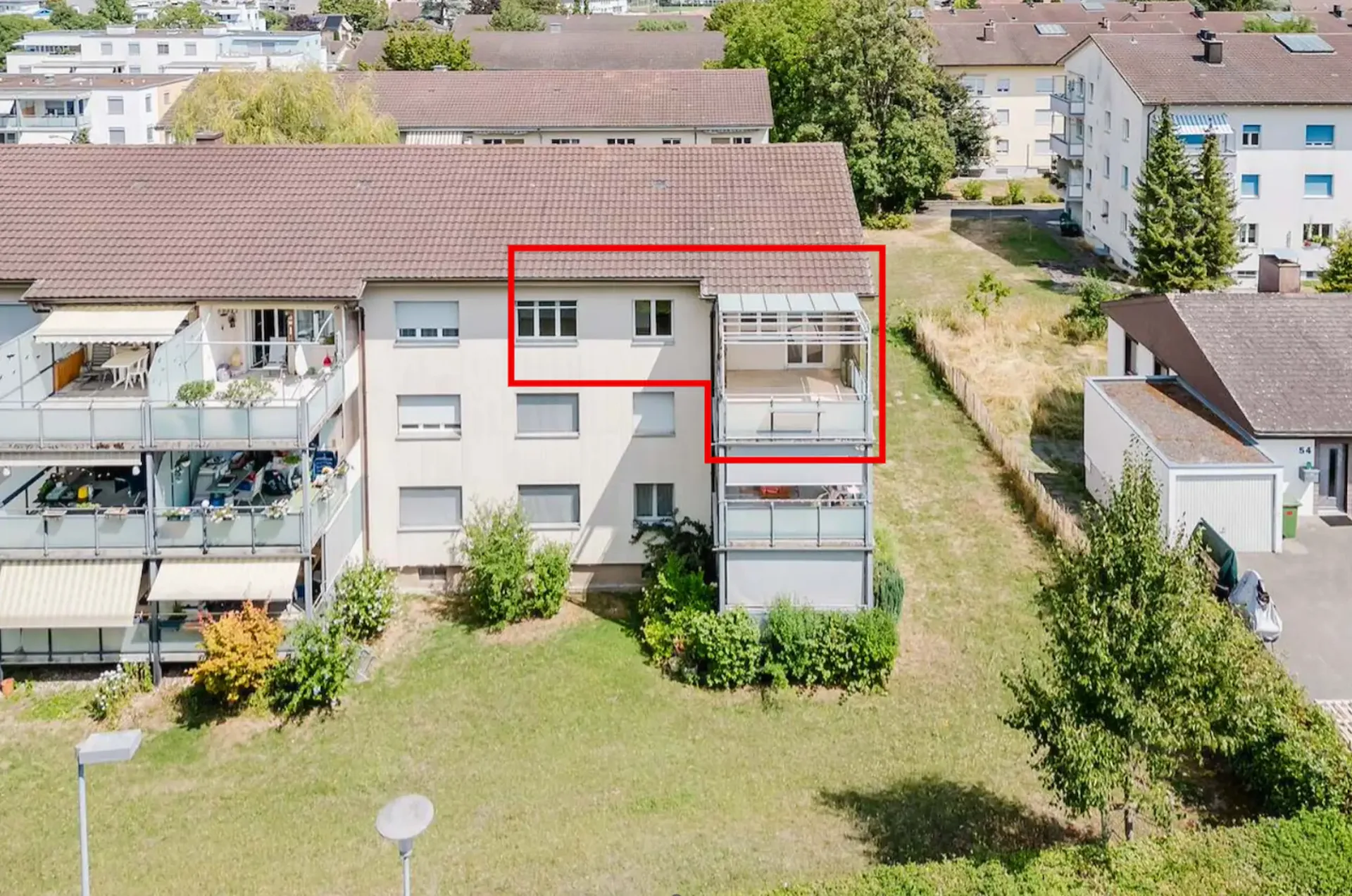 Appartement lumineux 3.5 pièces avec balcon et belle vue à Port