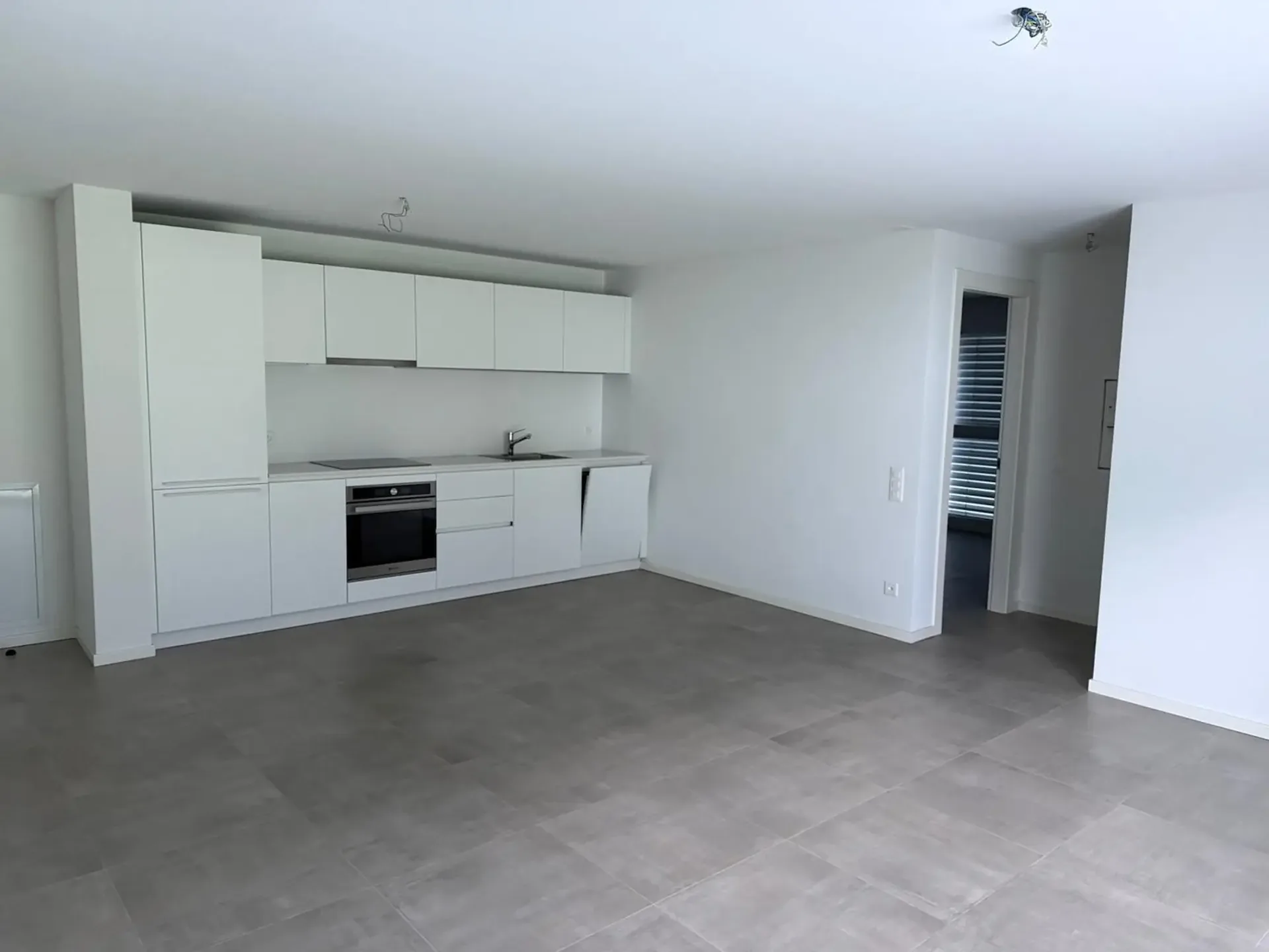 APP n 1 Appartement 2 pièces tout neuf à Iragna – Moderne, accessible & accueillant les animaux
