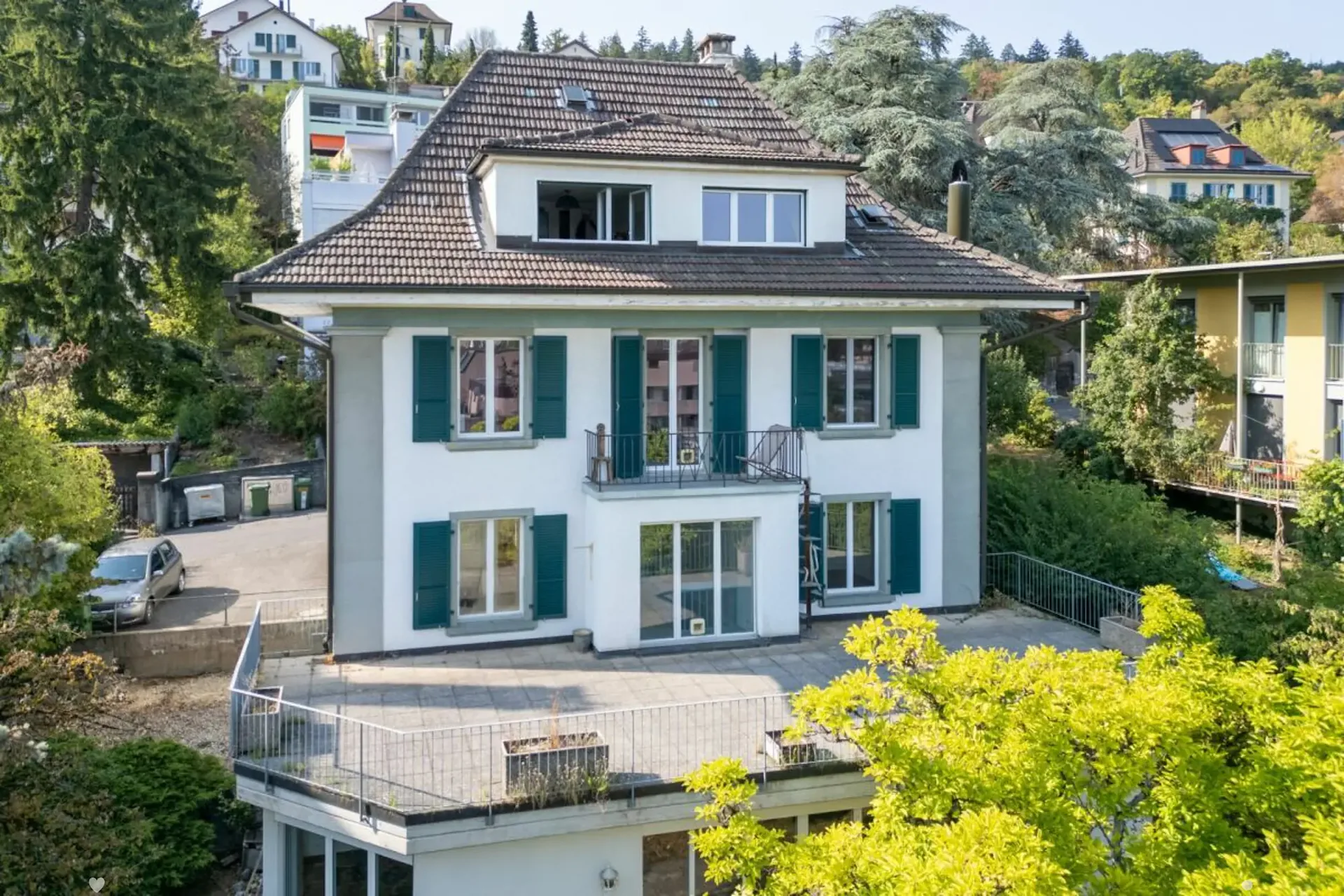 Maison de 3 familles dans un emplacement central de Biel