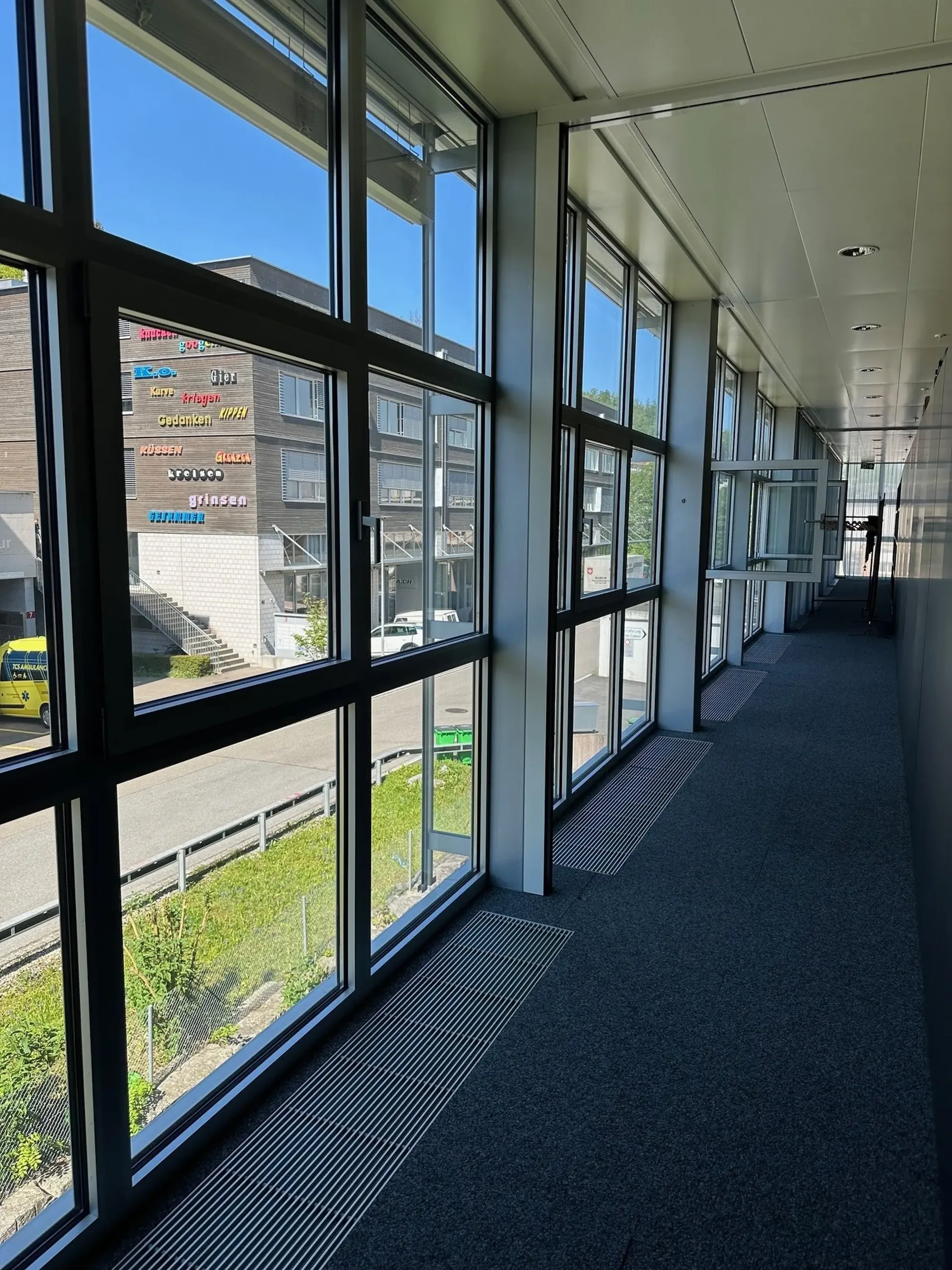 Attraktive Gewerbe- oder Gastrofläche im Bönicenter Thalwil – Top-Lage mit hoher Kundenfrequenz