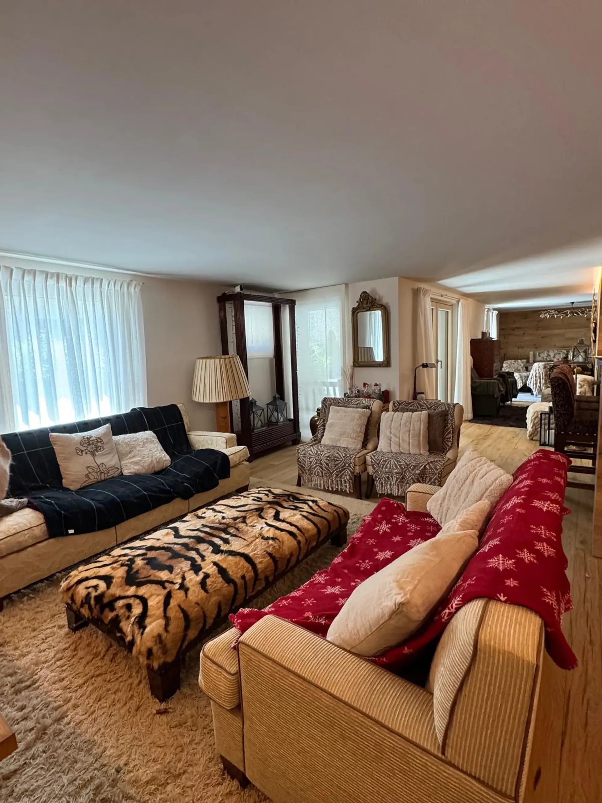 Exquisiter Alpen-Retreat in Via Maistra – Sankt Moritz Dorf – Just renoviert!