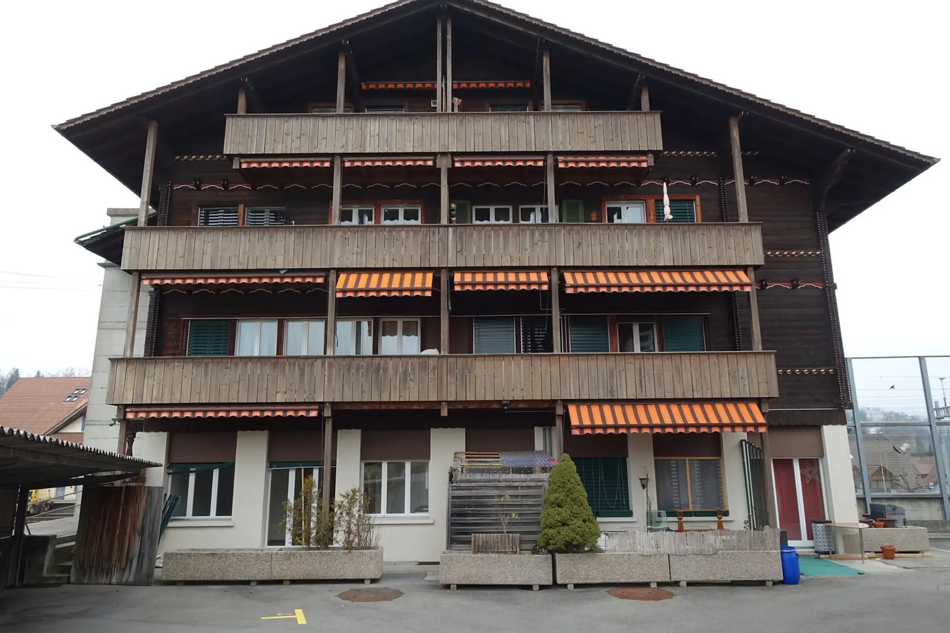 Charmantes Mehrfamilienhaus im Herzen von Spiez
