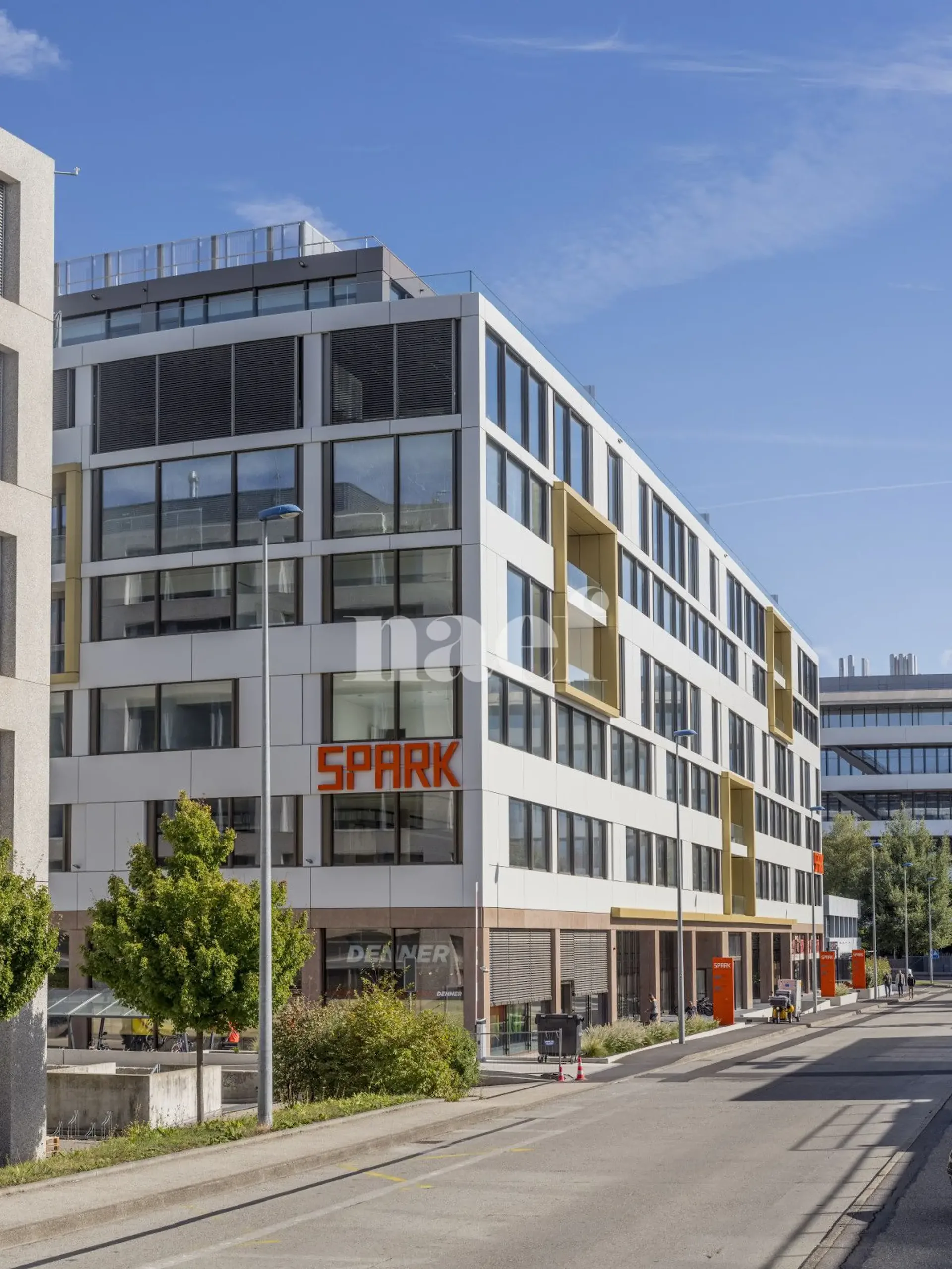 Industrial space on the ground floor of approx. 623 m2 for rent