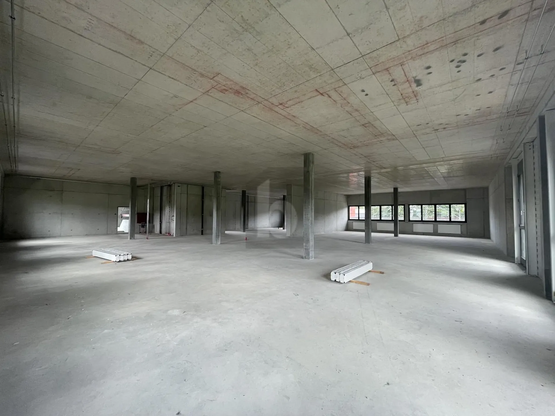 NEUBAU - IDEAL FÜR IHR PROJEKT