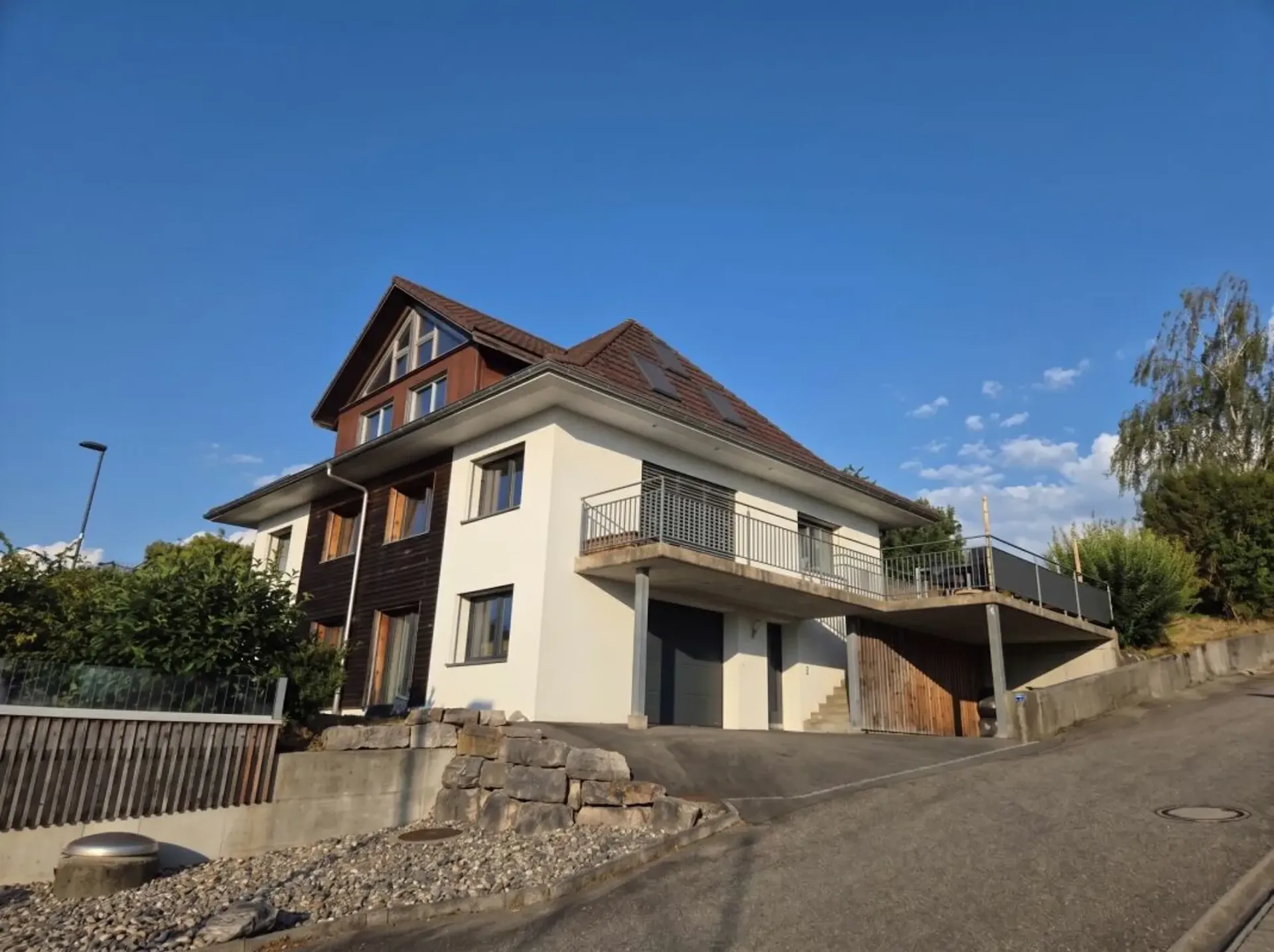 Newly Valued Dream Home in Seedorf - Two-Family House with Gallery and First-Class Equipment