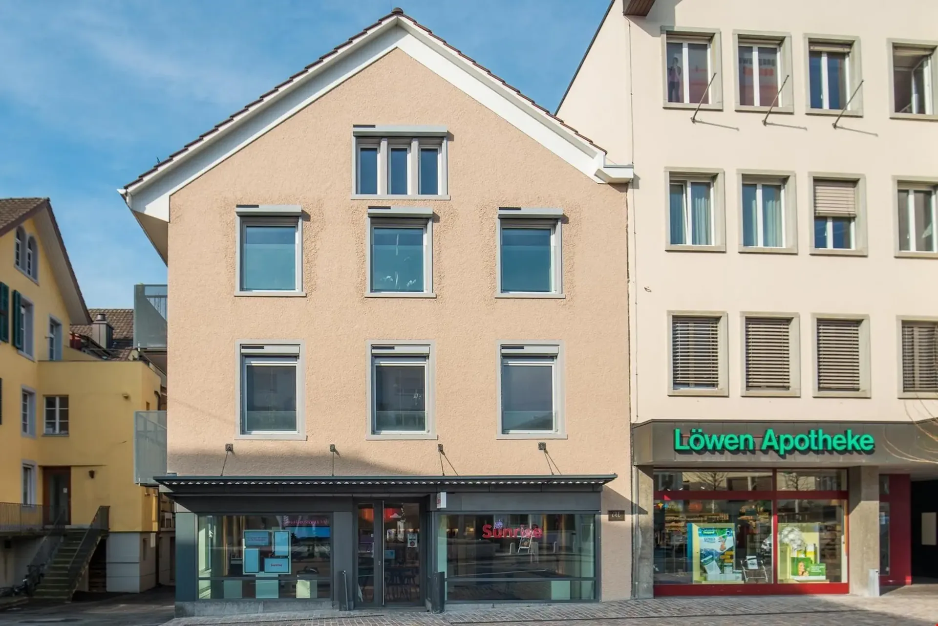 Espace commercial et de vente attractif au cœur de Reinach AG