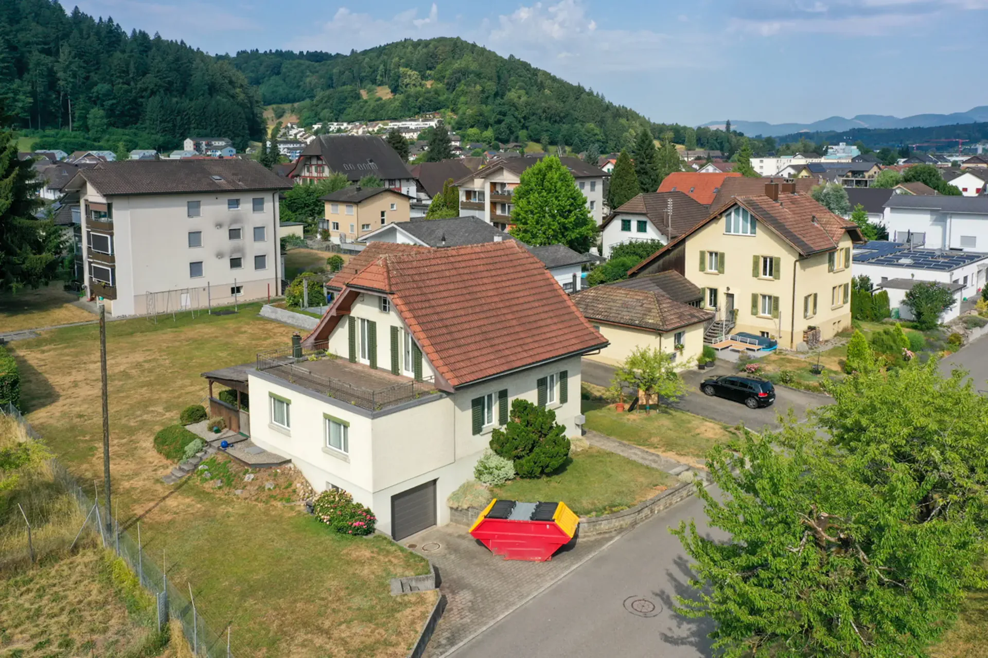 Interessantes Bauland mit Altliegenschaft