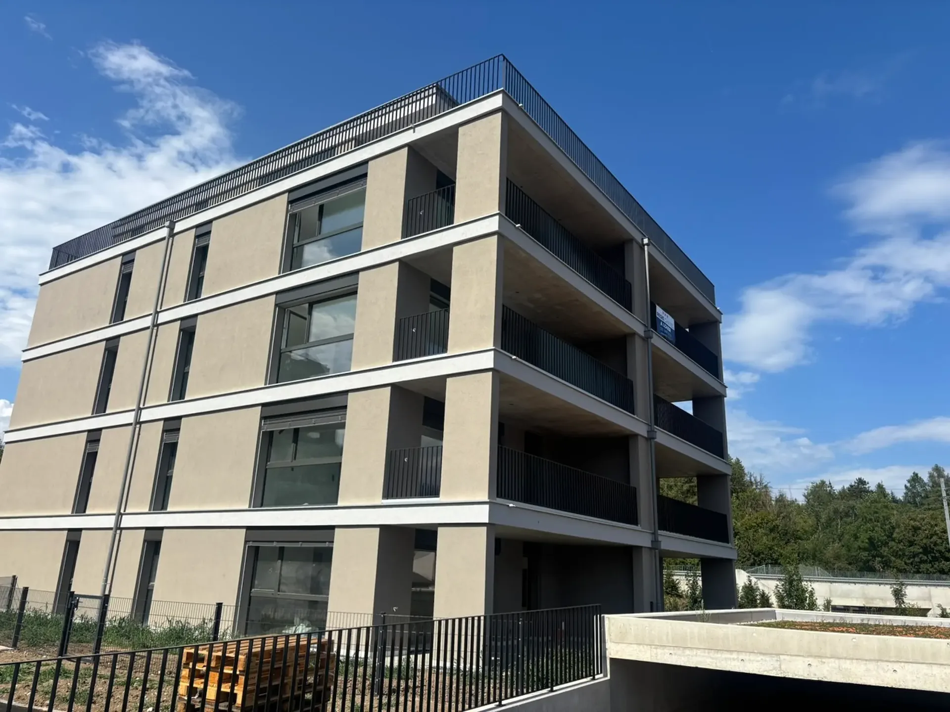 Magnificent new 4.5-room apartment in La Tour-de-Trême