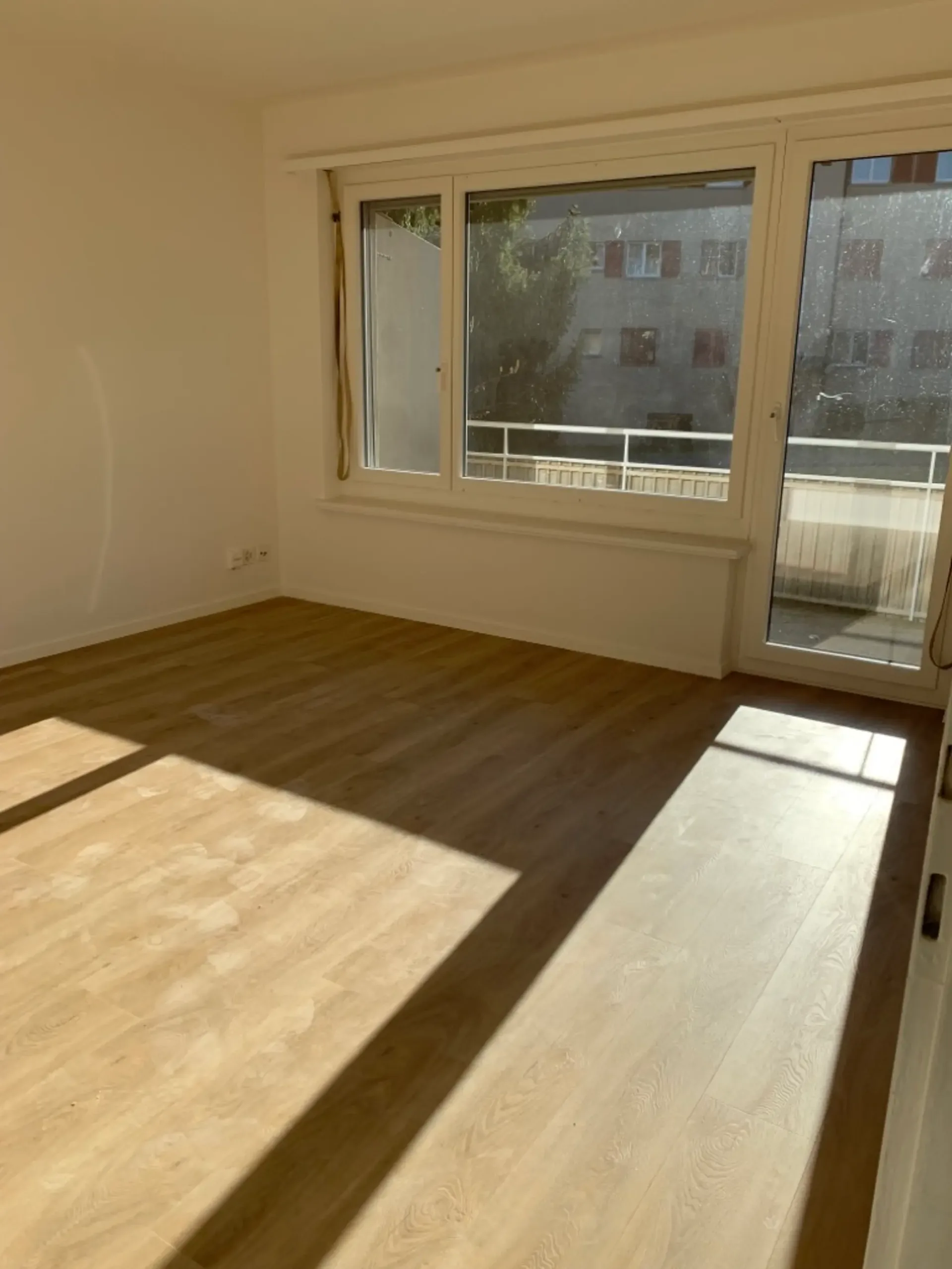 Appartamento 2 locali luminoso in una zona tranquilla con balcone!