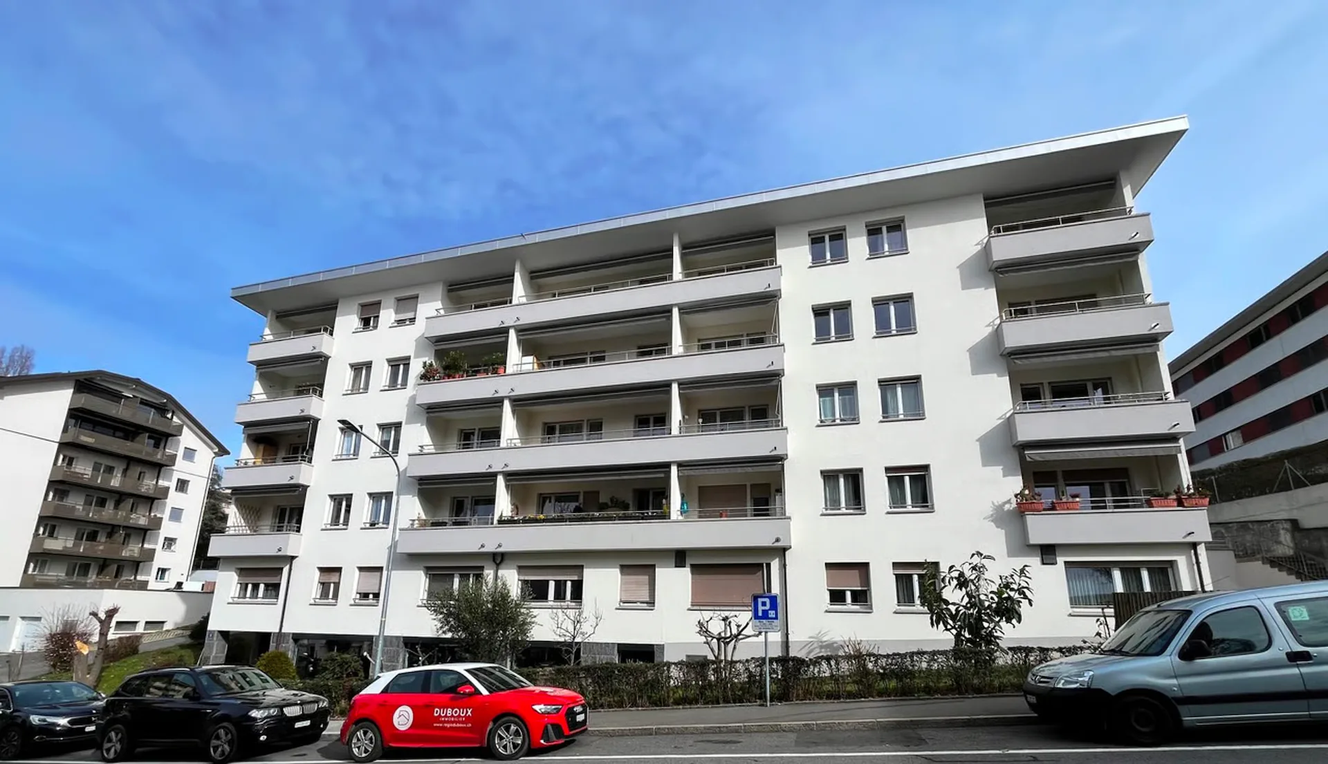 Parking space inside Avenue de Chantegrive 6-8 in 1004 Lausanne