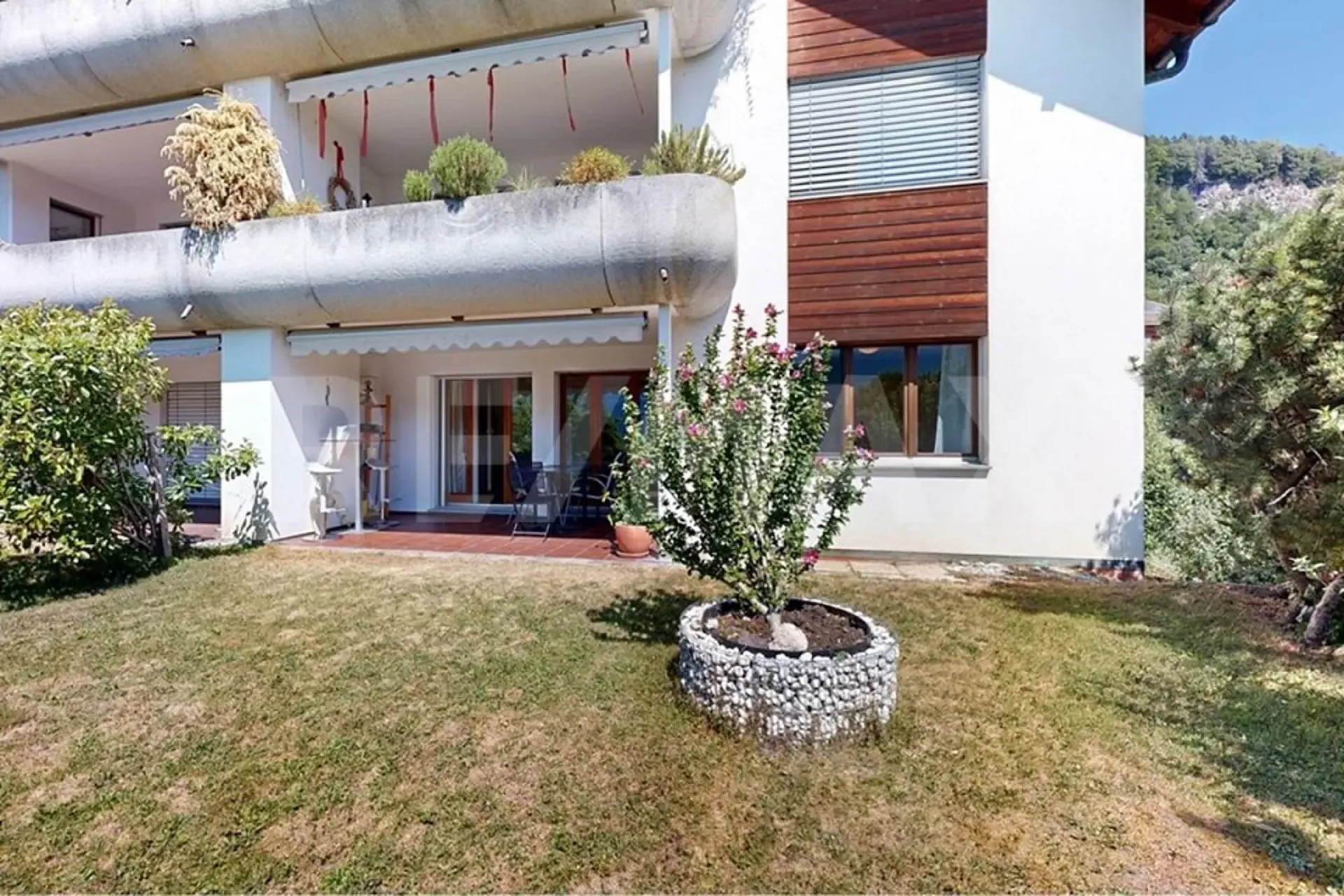 Appartamento di 3½ locali al piano terra con vista panoramica