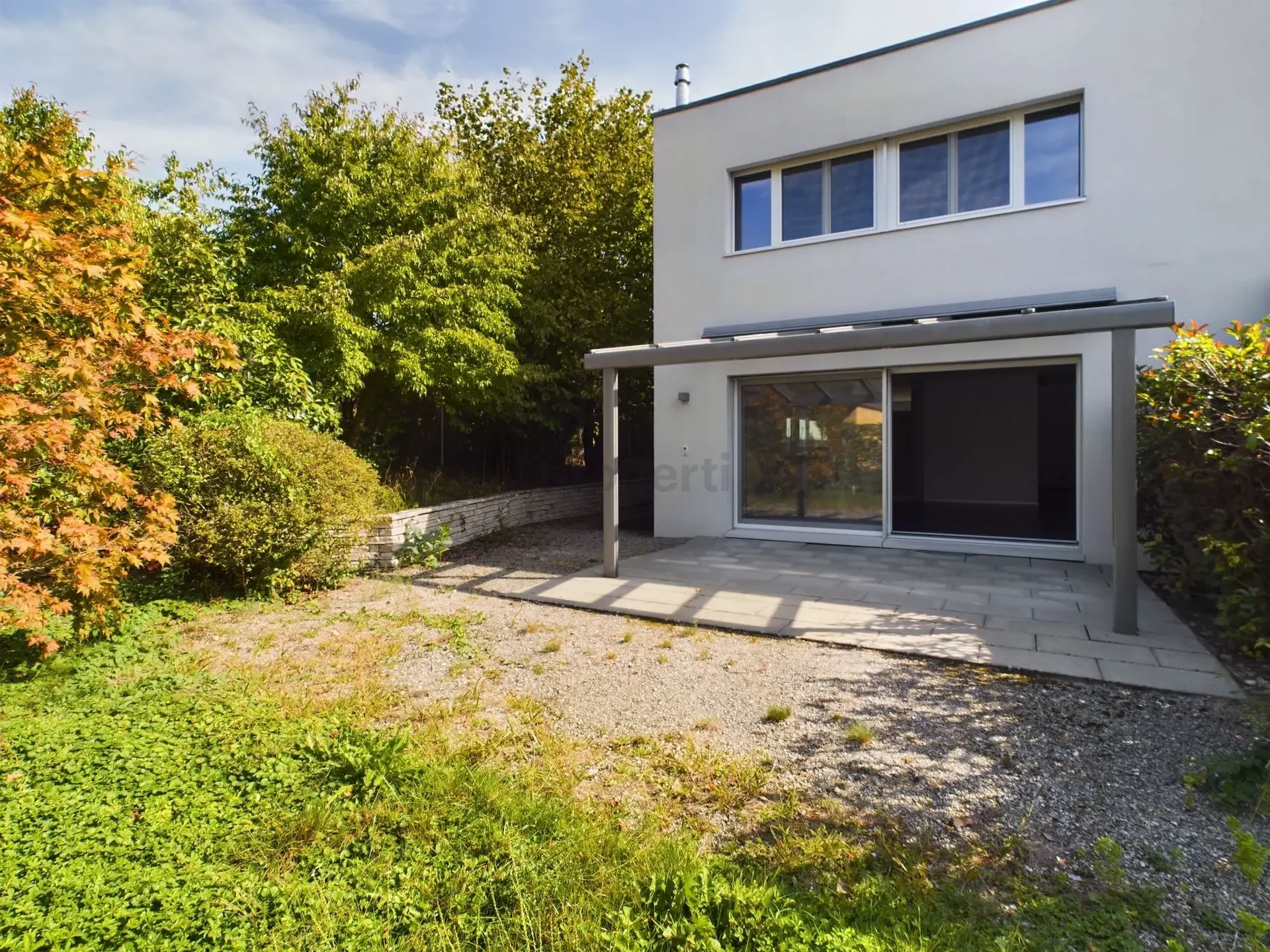 Maison mitoyenne moderne de 5,5 pièces avec cave, Pieterlen