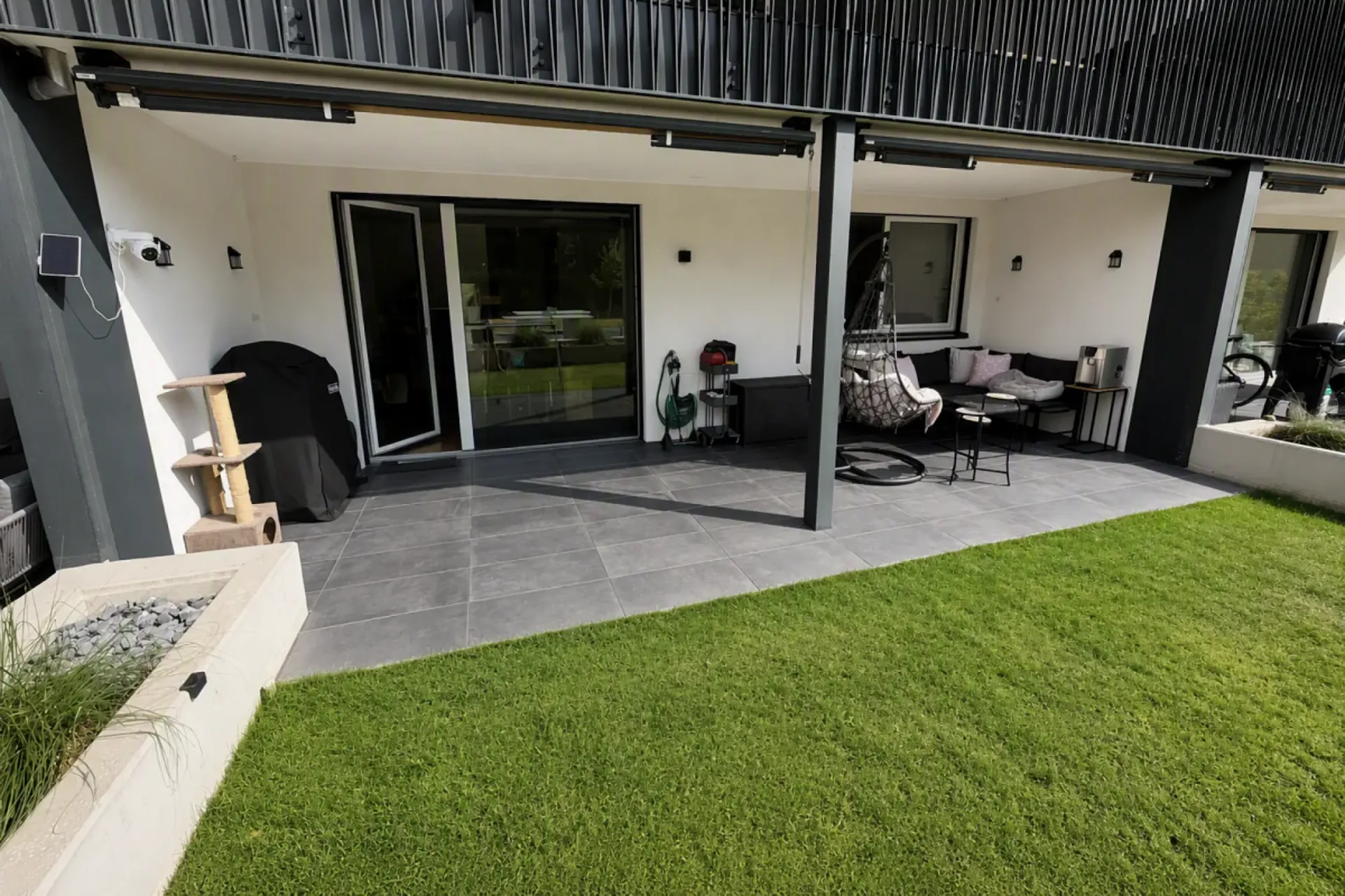 Moderne 2.5-Zimmer-Gartenwohnung im Erdgeschoss zu vermieten