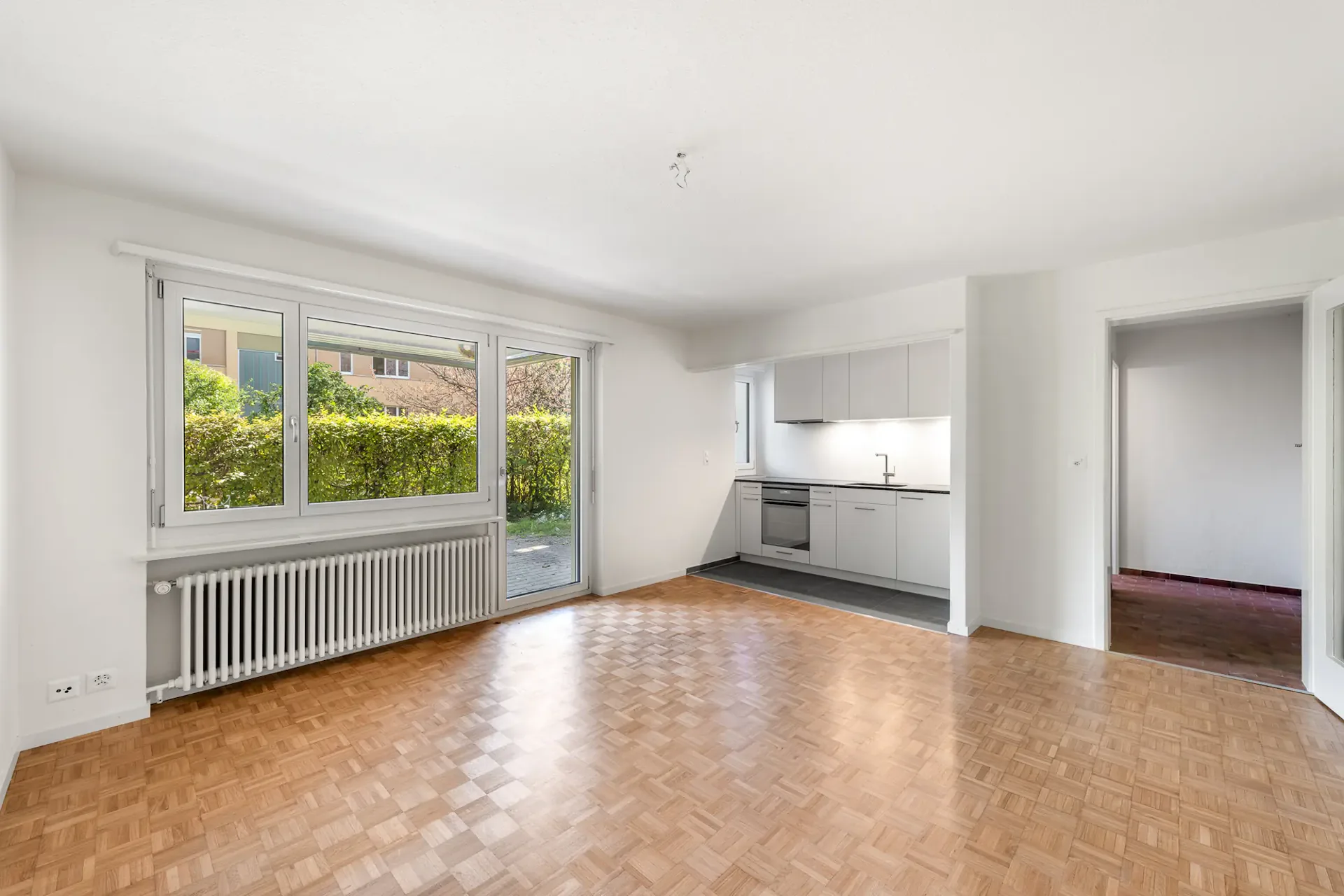 Appartamento singolo appena ristrutturato in una zona residenziale preferita!