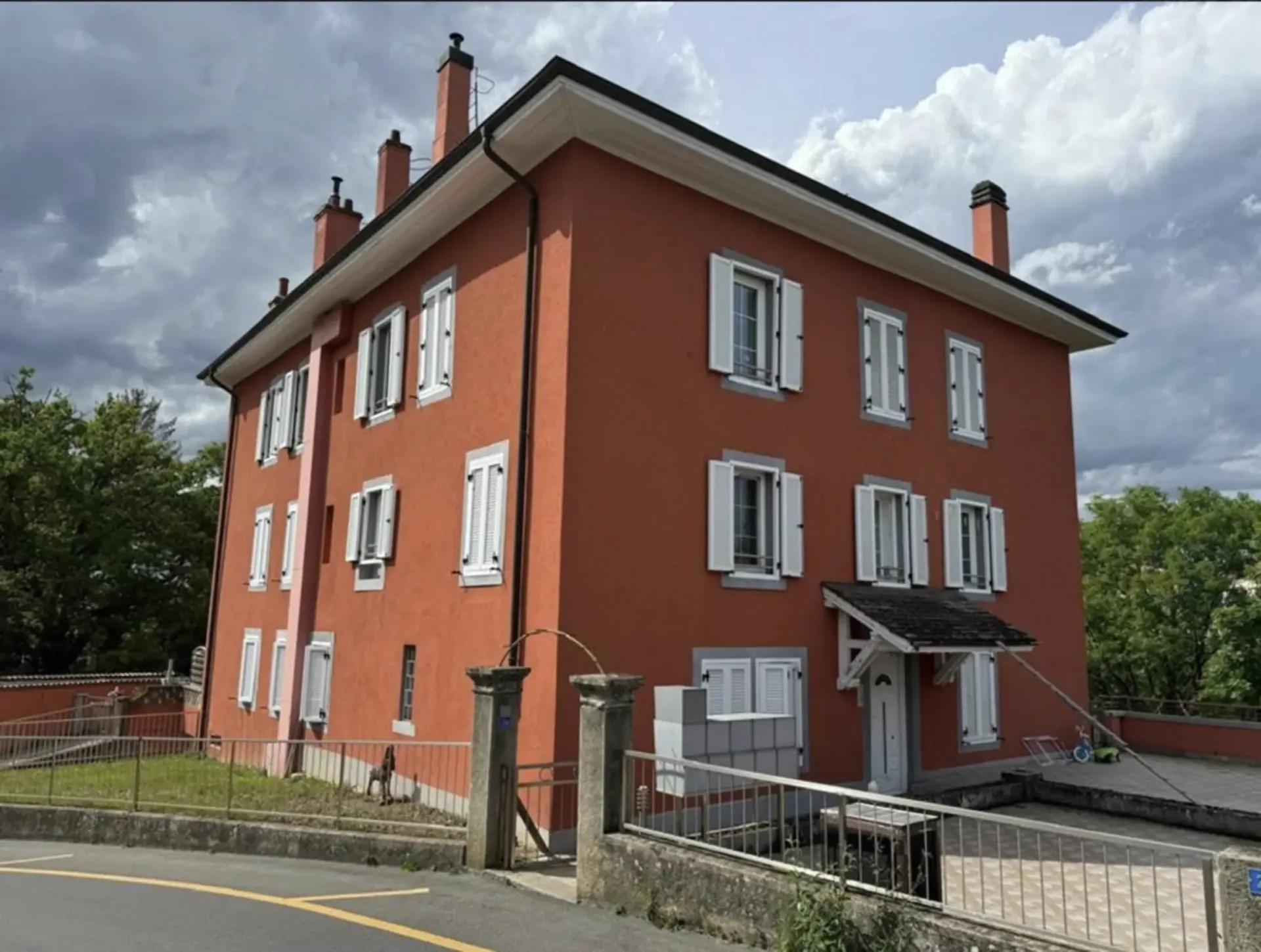 Sehr schönes helles und ruhiges Loft, nahe dem Zentrum von Orbe