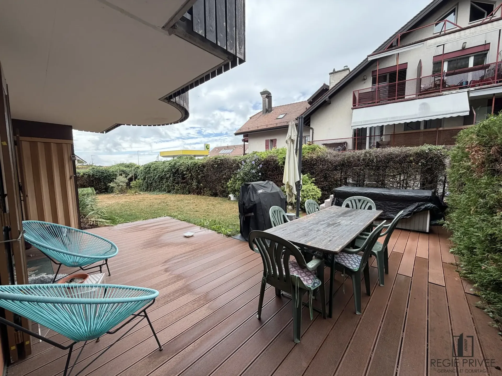 Beautiful apartment with garden and jacuzzi in Bottens