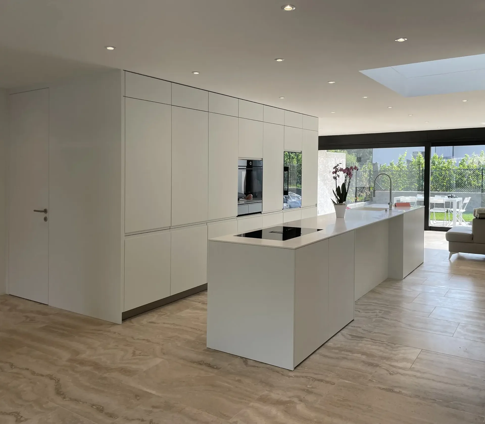 GRONO ZU VERMIETEN/VERKAUFEN, LETZTES REIHENHAUS