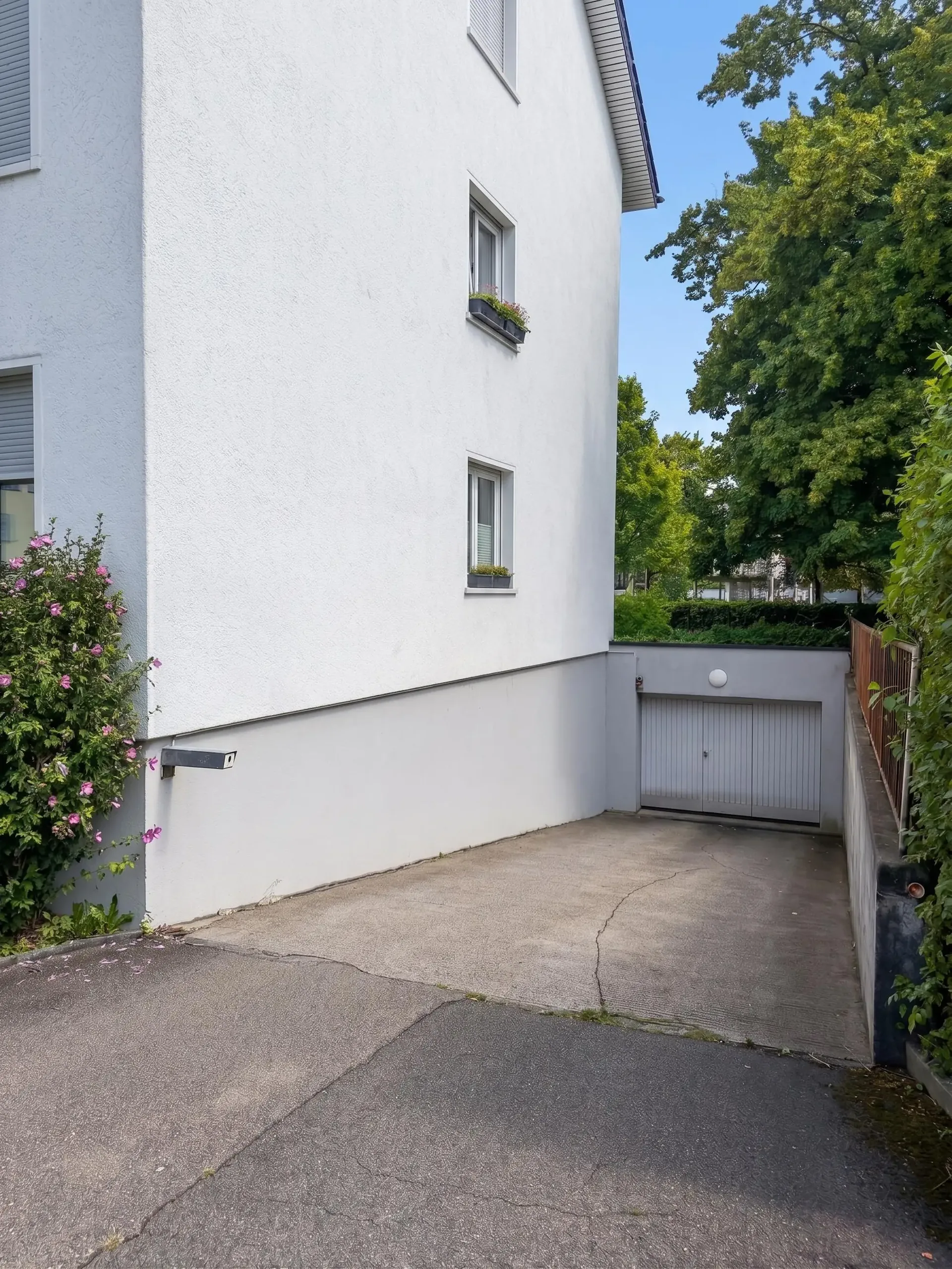 Parking space in Zürich-Altstetten for rent