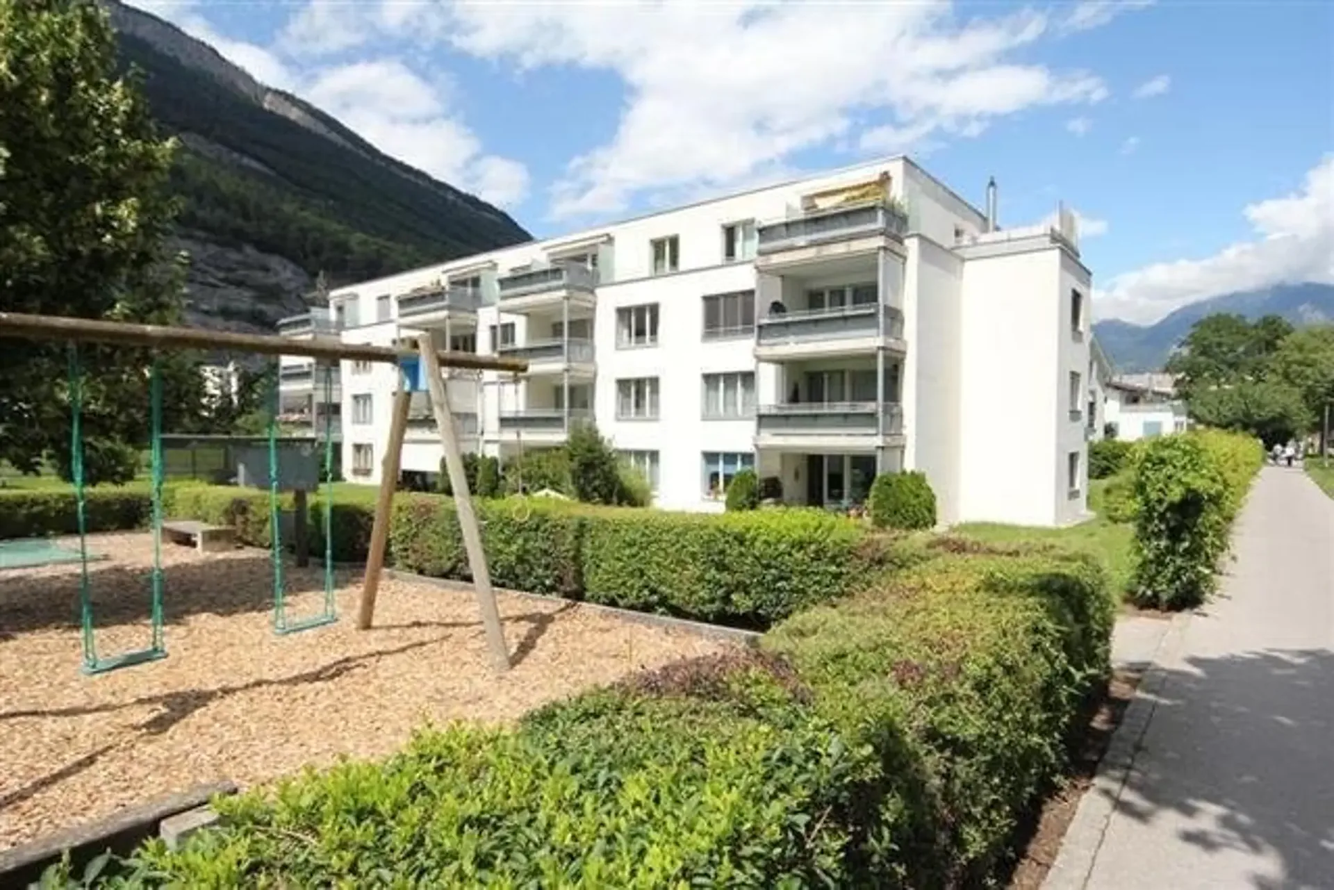Garage for rent in Chur