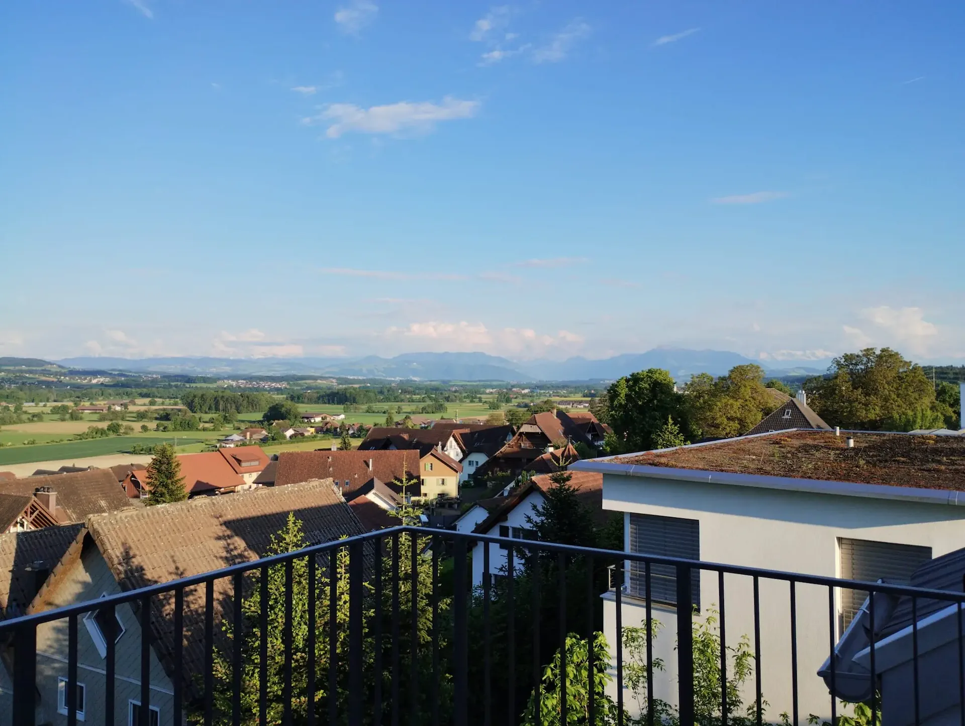 Appartement de 4,5 pièces en attique avec vue sur les Alpes à Aristau