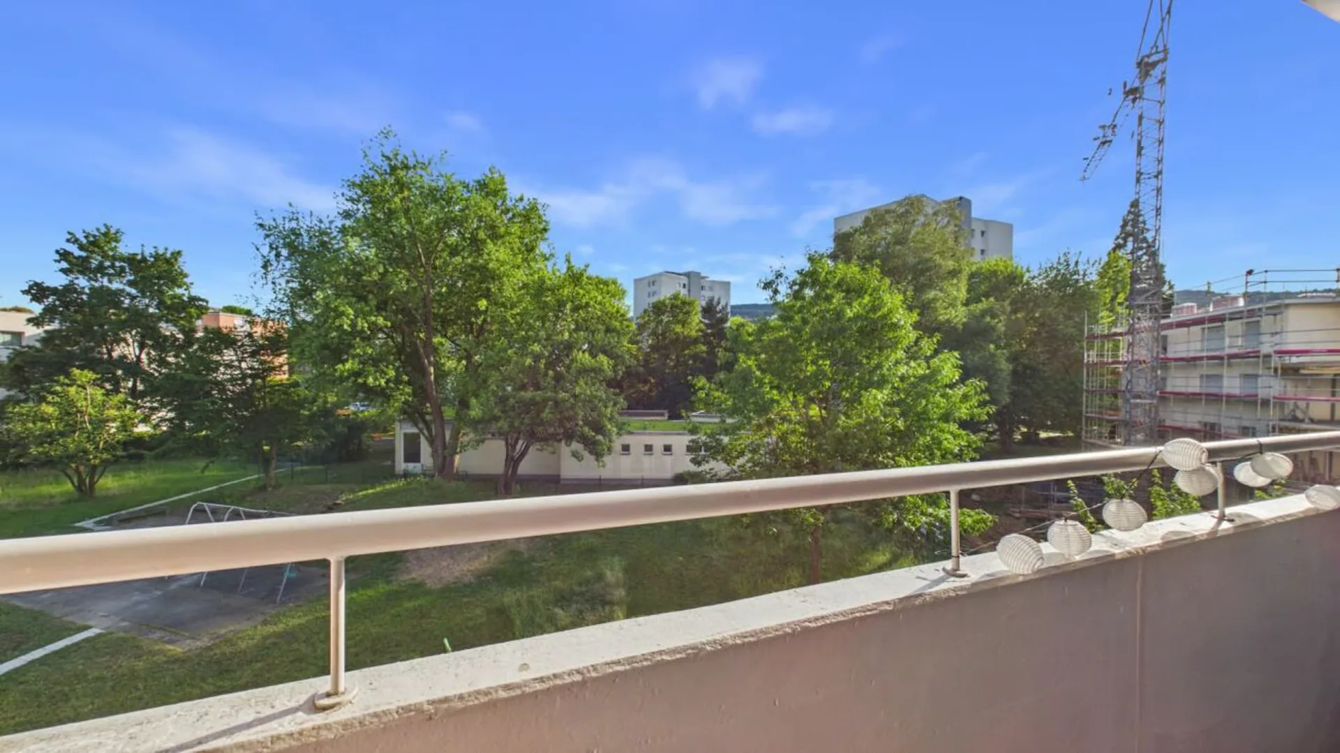 Im Baurecht: 3.5-Zimmer-Wohnung mit sonnigem Balkon in Dietikon