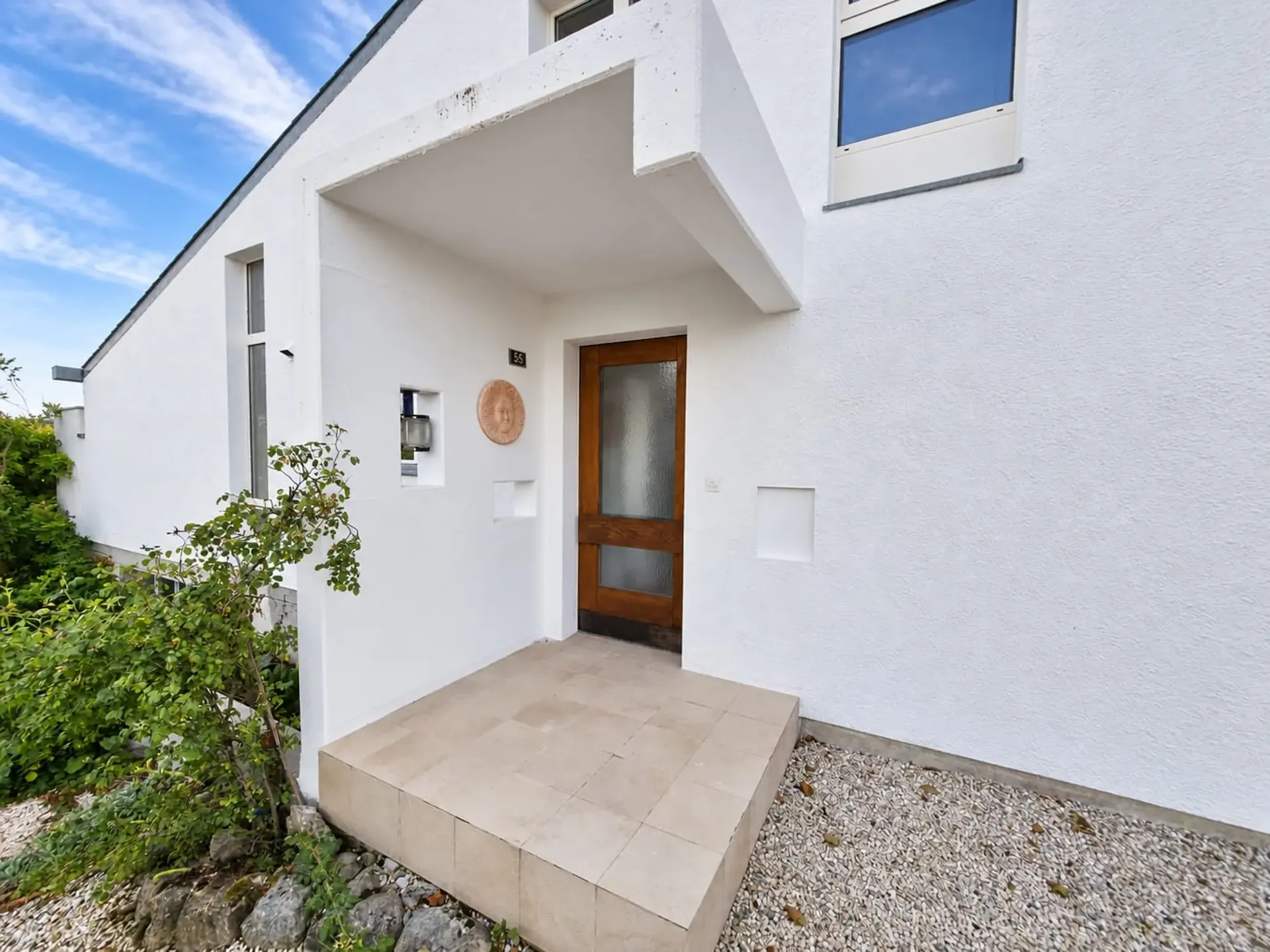 Maison de 5,5 pièces avec jardin à louer à Gempenach